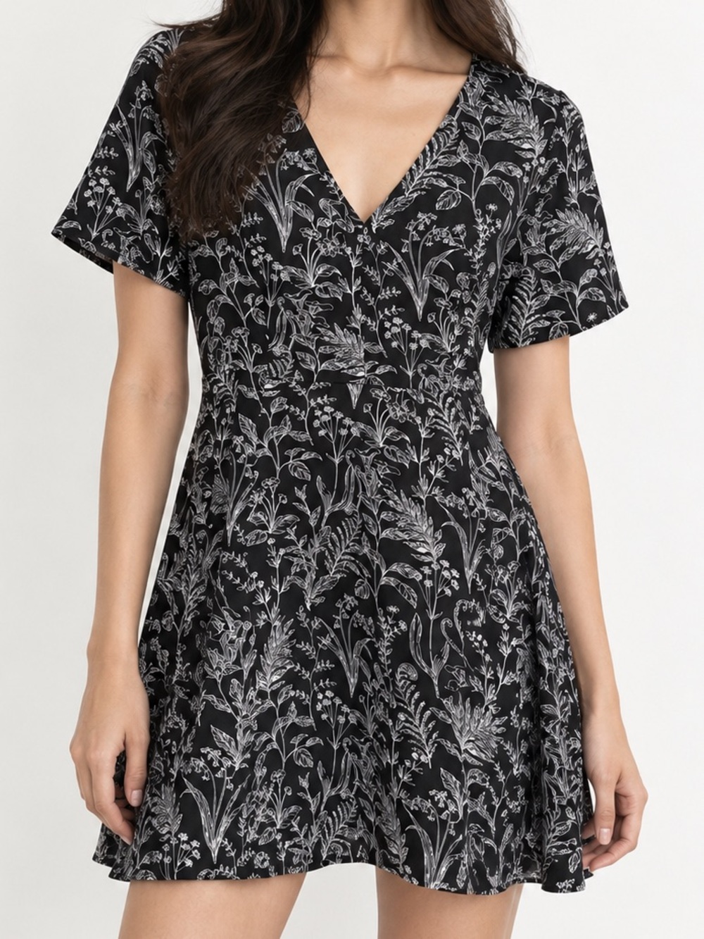 Disturbia Siofra Floral Mini Dress 6